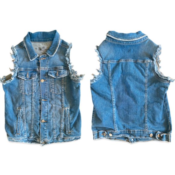 Free People Jackets & Blazers - Free People Blue Denim Sleeveless Vest